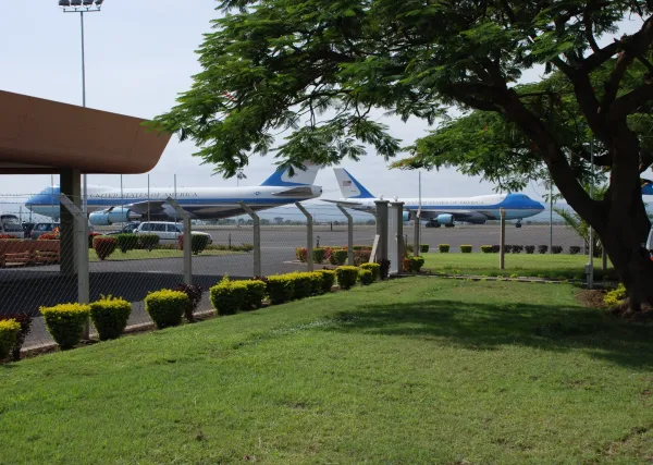 kilimanjaro-air-port0981